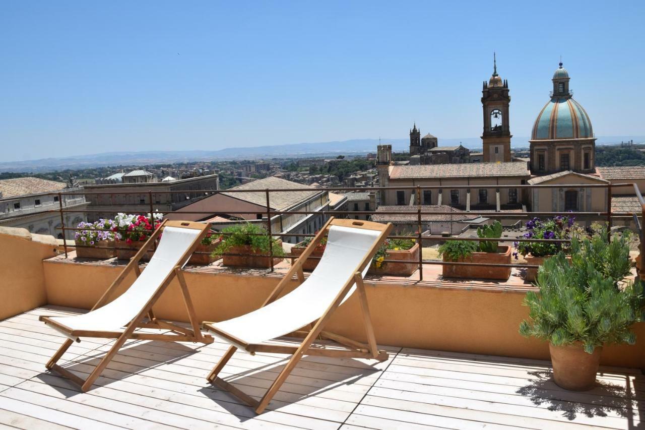 B&B Attico Taranto Caltagirone Esterno foto