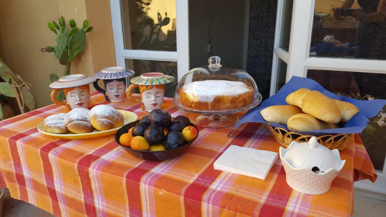 B&B Attico Taranto Caltagirone Esterno foto
